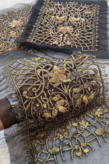 Pair of Bunch (Black Base Golden Work)