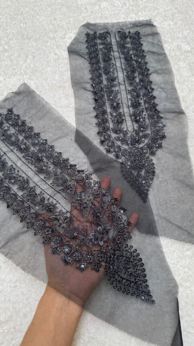 Sapphire Neckline