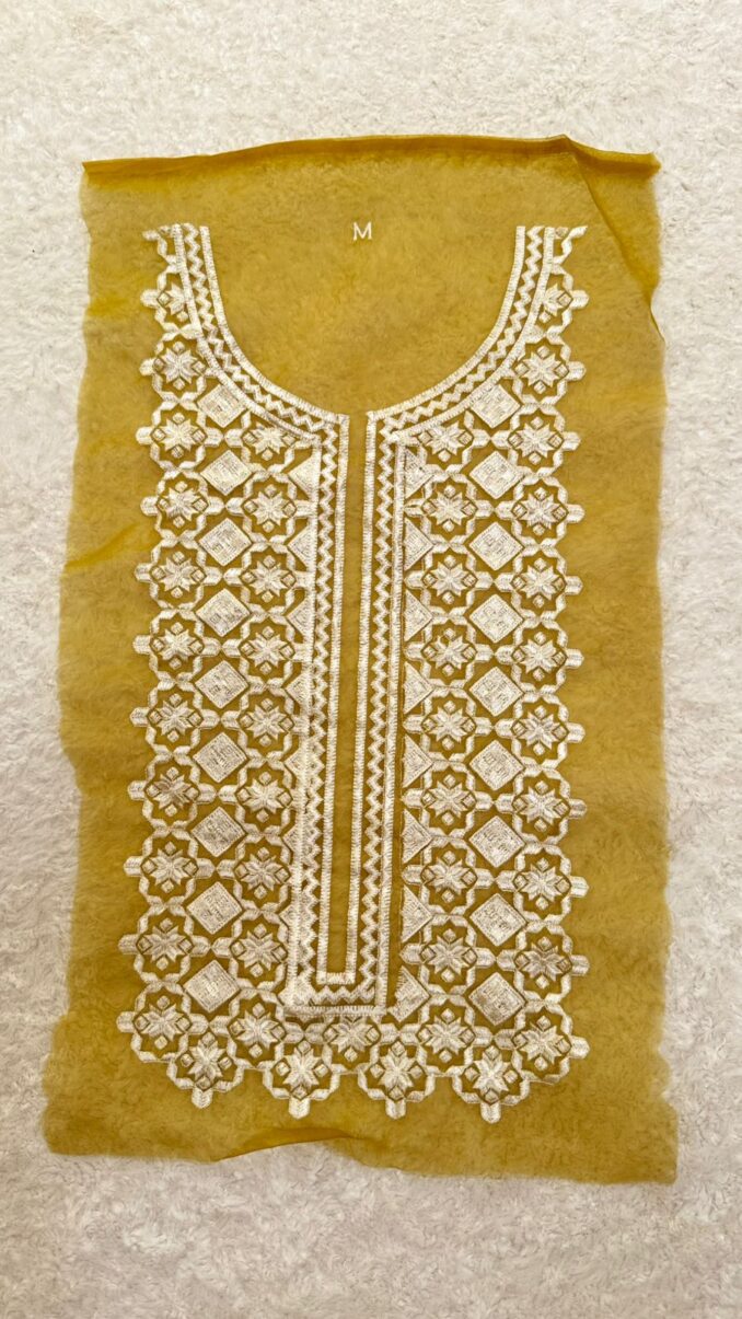 Sapphire Neckline