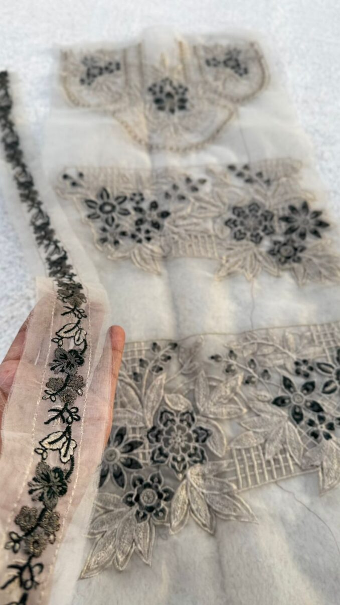 Set (Neckline, Line & Corners)
