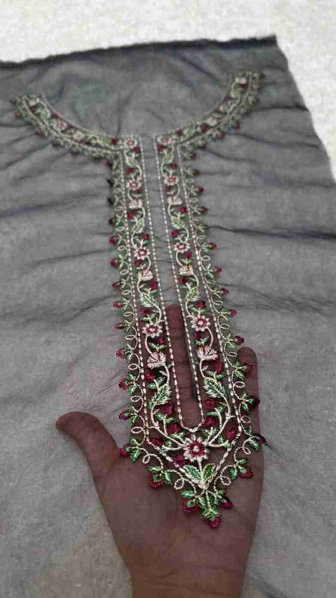 Sapphire Neckline